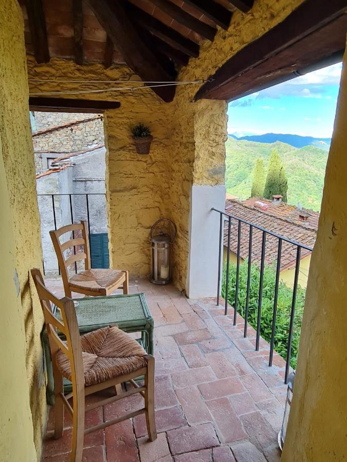 Gasthaus Torre Del Duca Bagni di Lucca Exterior foto